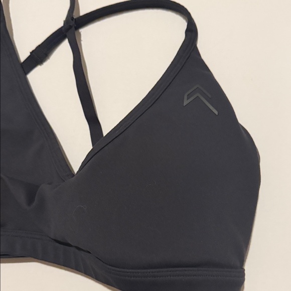 Oner Active Black Athletic Shorts and sports bra - Picture 2 of 5